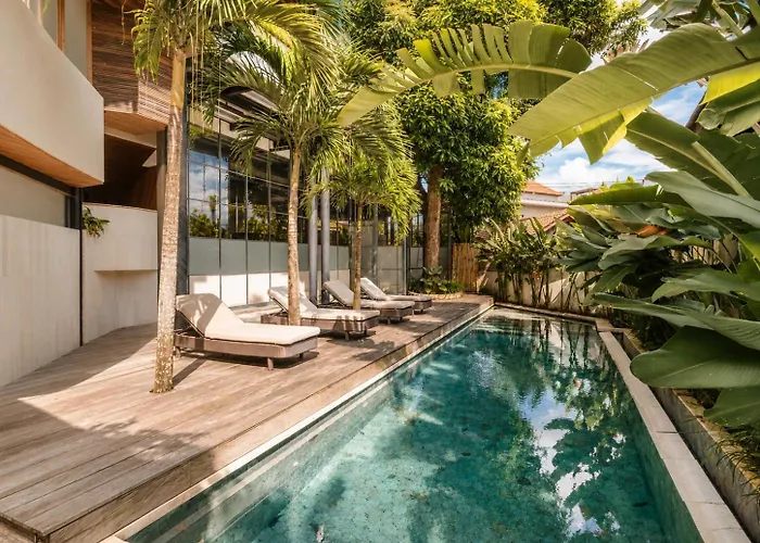 Serene 1br 800 To Echo Beach, With Pool 别墅 *