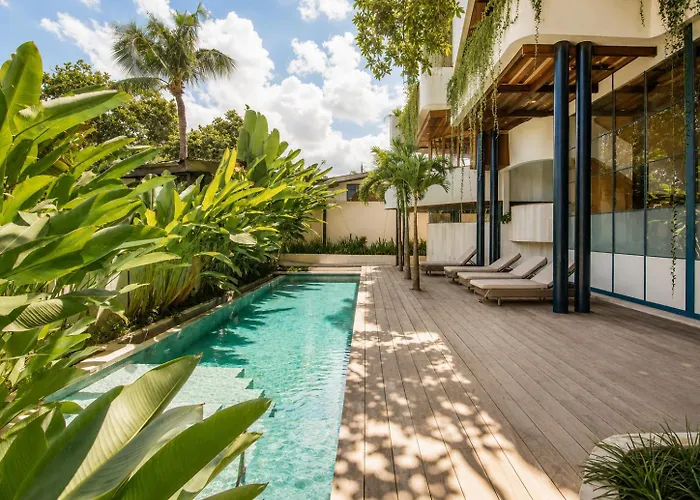 Serene 1br 800 To Echo Beach, With Pool *