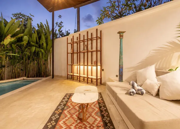 Serene 1br 800 To Echo Beach, With Pool