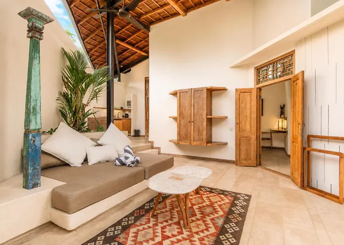 Serene 1br 800 To Echo Beach, With Pool *