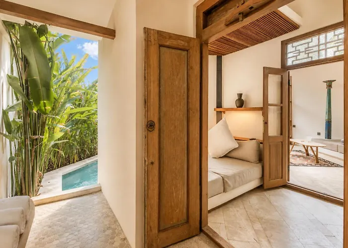 Serene 1br 800 To Echo Beach, With Pool *